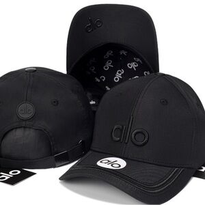Alo Yoga Black Logo Baseball Cap – Brand New w/ Tags